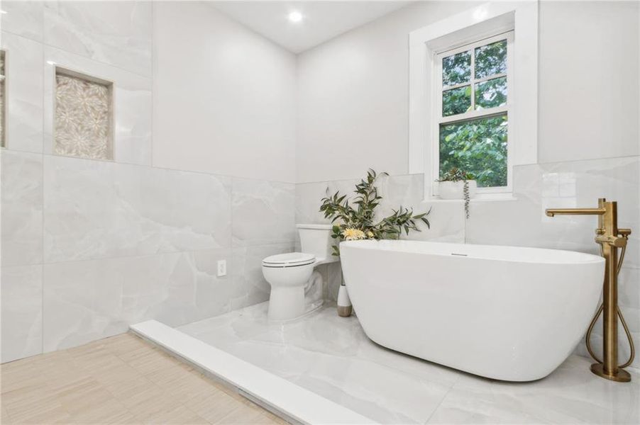 Furnished interior view inside a new home in , Pine Lake (Image 11).