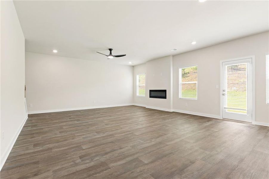 Spacious, unfurnished interior of a new home in Fern Dale, Fairburn (Image 17).