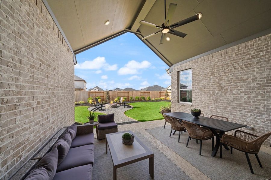Representative exterior details of a home built from the Brentwood – 65′ by Chesmar Homes in Attwater, Waller (Image 15). Representative exterior details of a home built from the Brentwood – 65′ by Chesmar Homes in Attwater, Waller (Image 15).