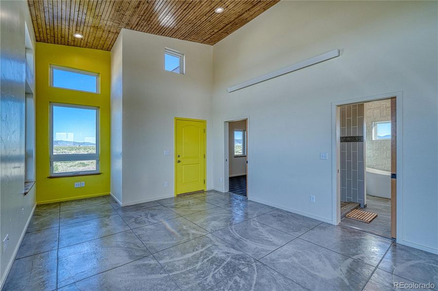 Entrance to bathroom and front bedroom