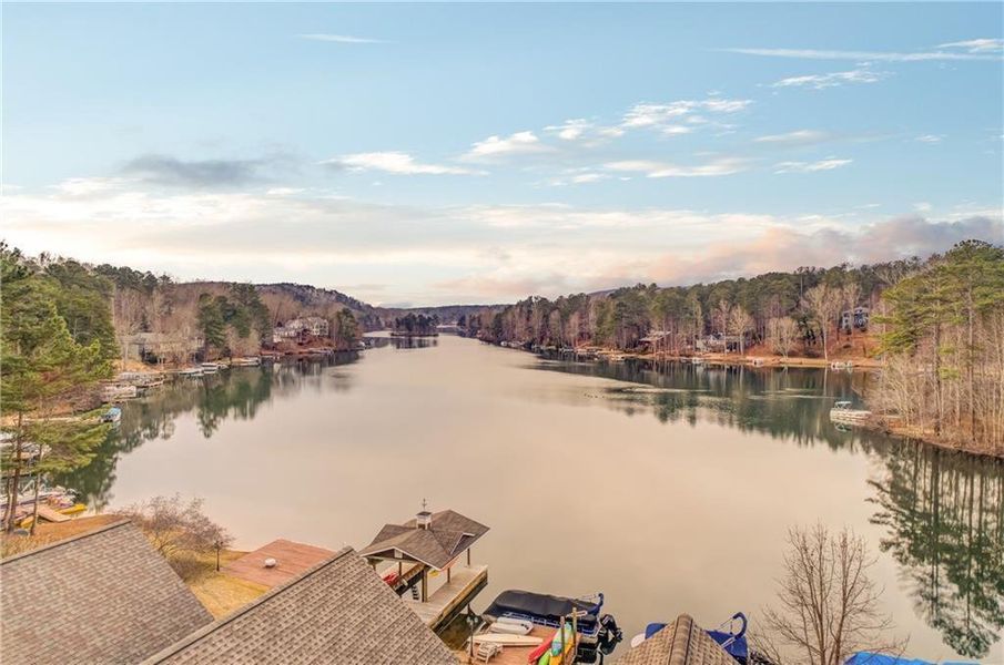 Image 13 of a home in .