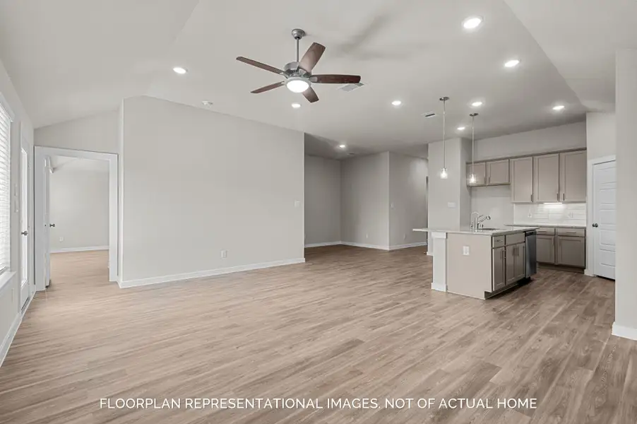 Spacious, unfurnished interior of a new home in Pinewood at Grand Texas, New Caney (Image 10).