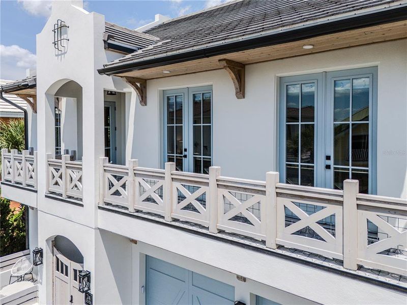 Exterior details and patio area of a home in , Palm Coast (Image 30).