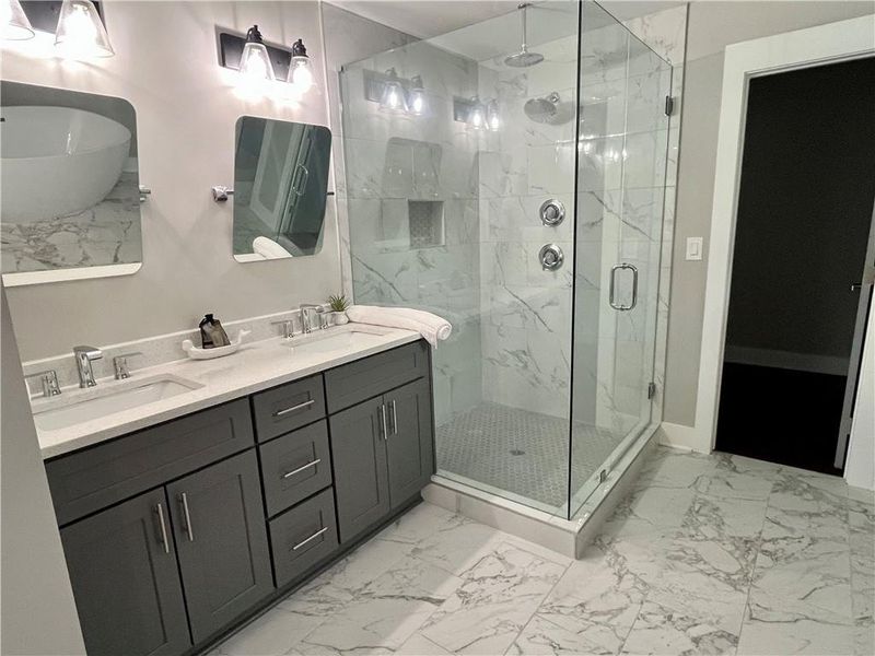 Furnished interior view inside a new home in , Atlanta (Image 13).