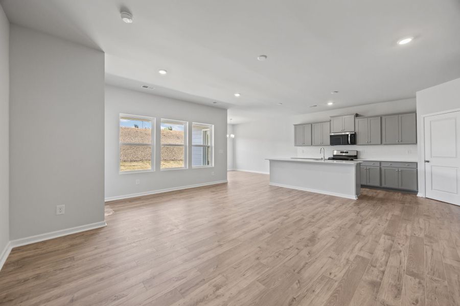 New Home in York, SC.  - Slide 9