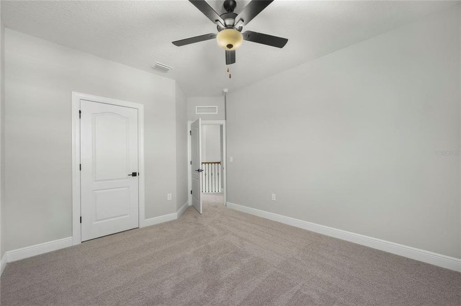 Spacious, unfurnished interior of a new home in , Kissimmee (Image 29).