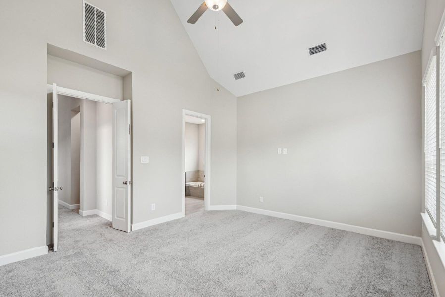 Spacious, unfurnished interior of a new home in ARTAVIA 45' Homesites, Conroe (Image 20). Spacious, unfurnished interior of a new home in ARTAVIA 45' Homesites, Conroe (Image 20).