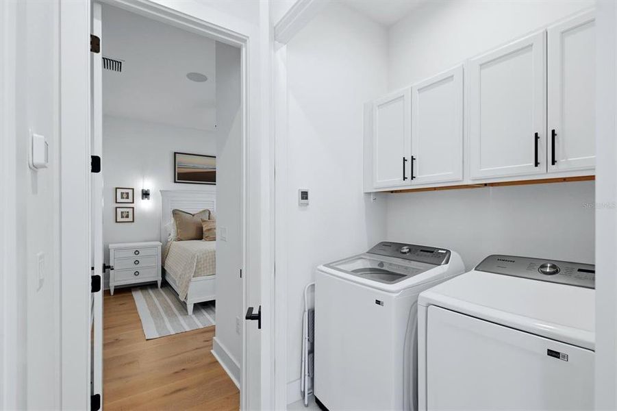 Furnished interior view inside a new home in , Bradenton (Image 38).