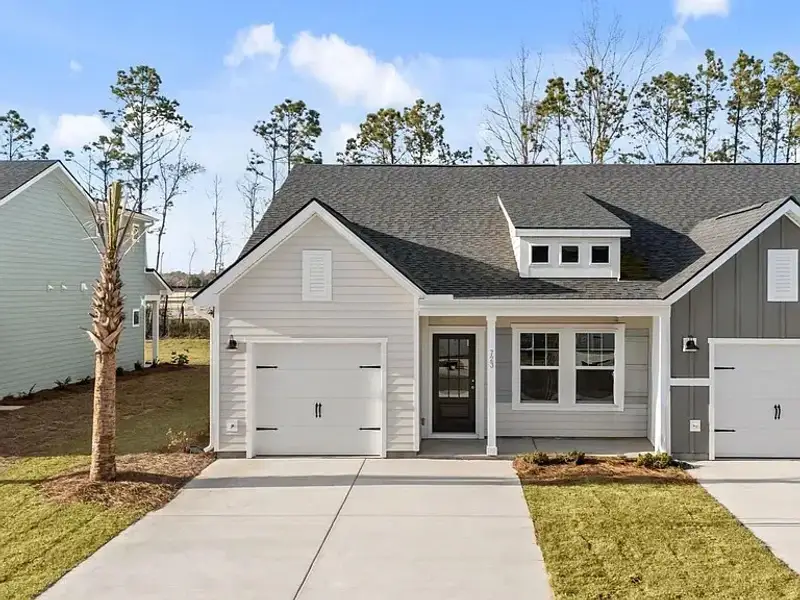 Sample End Unit photo. Home features the Palmetto F Exterior Elevation