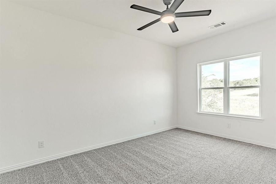 Spacious, unfurnished interior of a new home in , Granbury (Image 22). Spacious, unfurnished interior of a new home in , Granbury (Image 22).