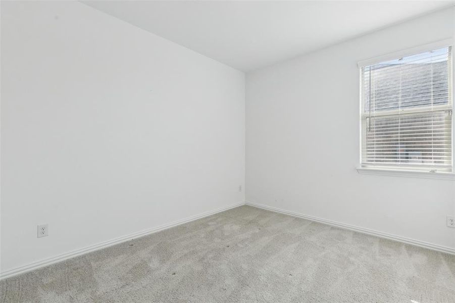 Spacious, unfurnished interior of a new home in Linden Hills: Classic Collection, Little Elm (Image 14). Spacious, unfurnished interior of a new home in Linden Hills: Classic Collection, Little Elm (Image 14).