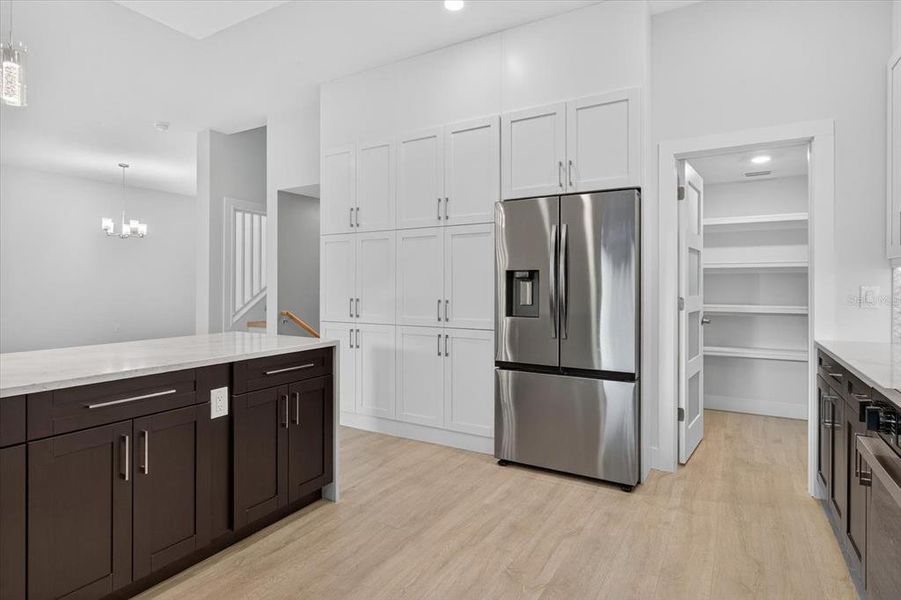 Furnished interior view inside a new home in , Tarpon Springs (Image 37).