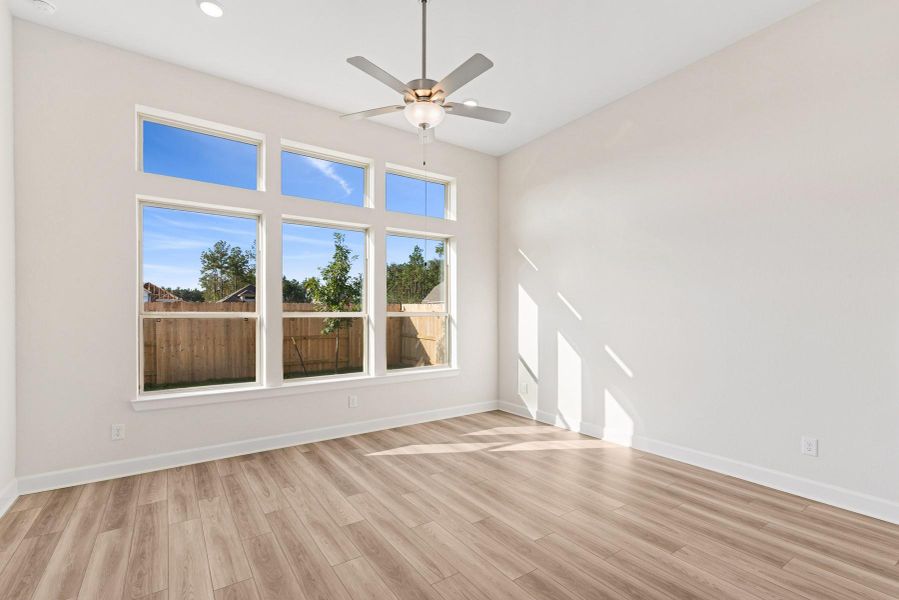 Spacious, unfurnished interior of a new home in ARTAVIA 45' Homesites, Conroe (Image 29). Spacious, unfurnished interior of a new home in ARTAVIA 45' Homesites, Conroe (Image 29).