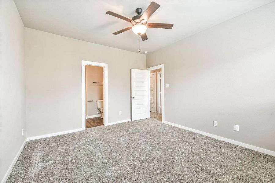 Spacious, unfurnished interior of a new home in Enclave At Dobbin, Magnolia (Image 20).