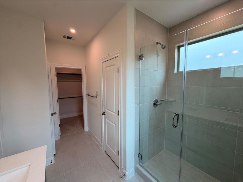 Image 13 of a home in Crosswinds.