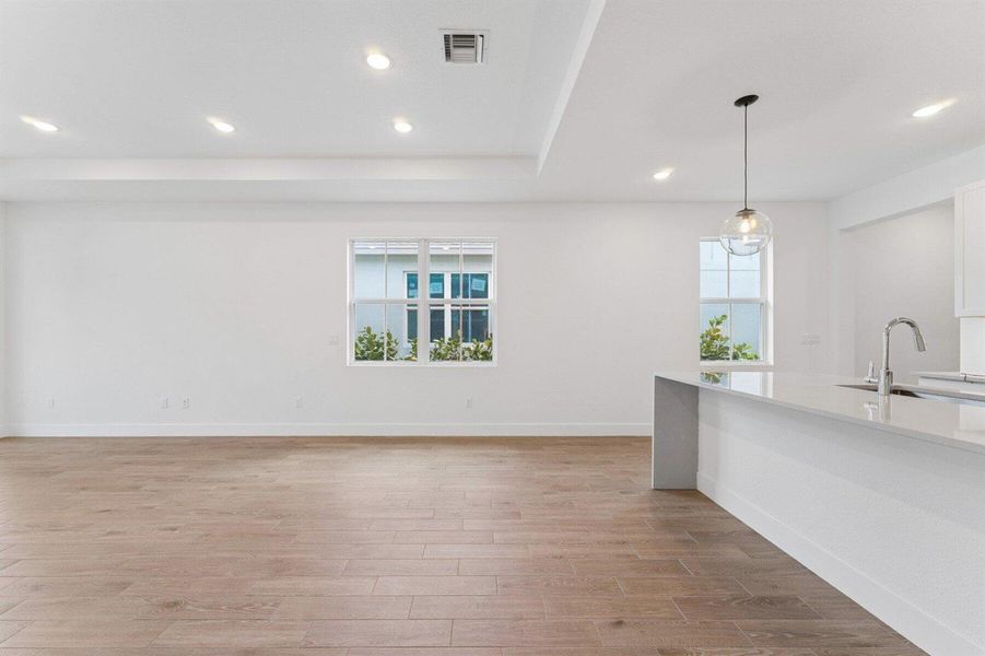 Kitchen, Dining Area & Great Room