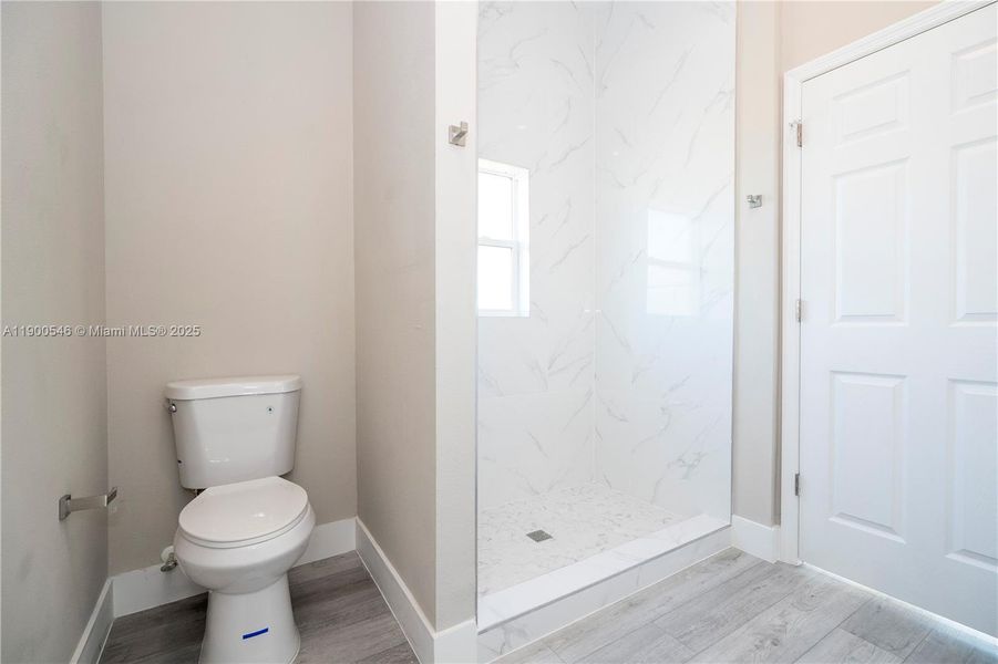 Image 43 of a home in .