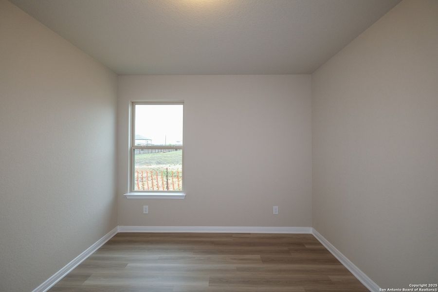 Spacious, unfurnished interior of a new home in Park Place, New Braunfels (Image 42).