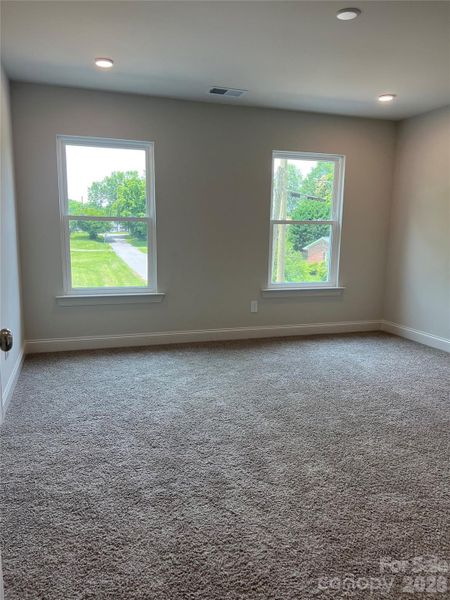 Spacious, unfurnished interior of a new home in , Troutman (Image 5).