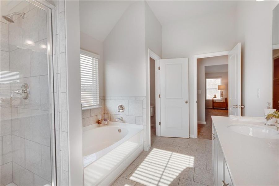 Furnished interior view inside a new home in Alcovy Village, Lawrenceville (Image 21).