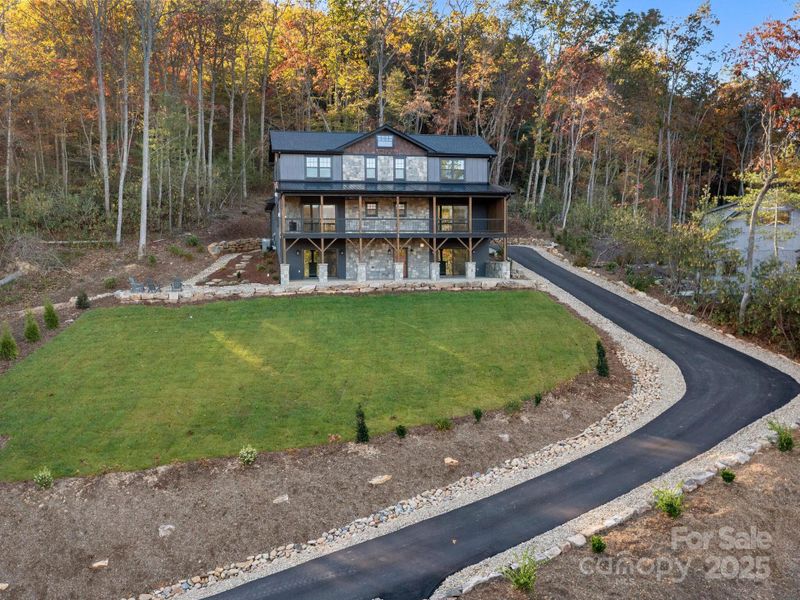 Community amenities in , Fairview (Image 20).