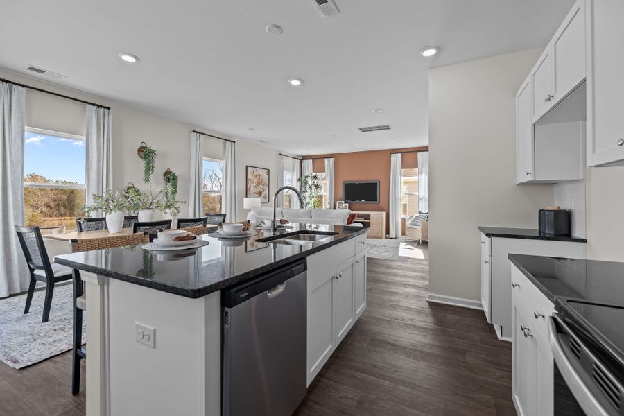 530 Emily Katelyn Road, York, SC.  - Slide 11