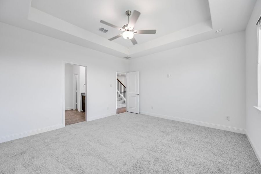 Spacious, unfurnished interior of a new home in Madero 50s, Fort Worth (Image 13).