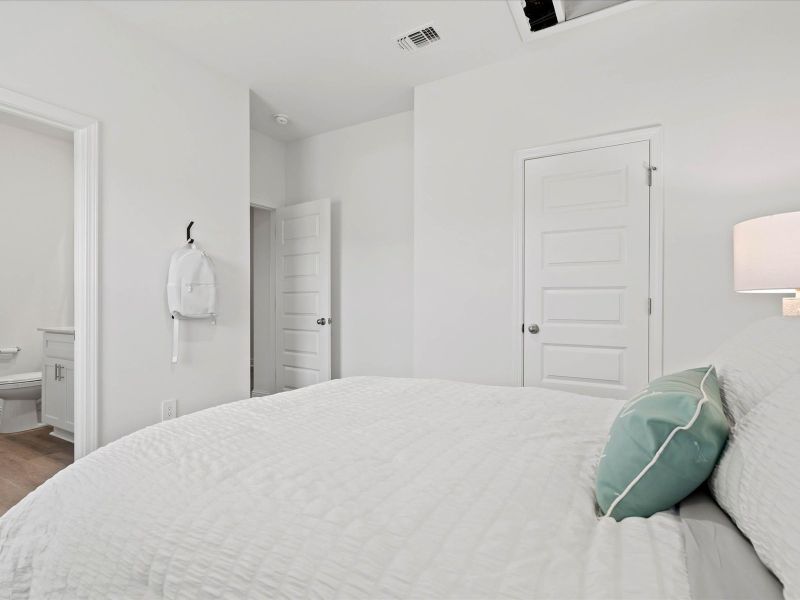 Furnished interior view inside a new home in Palmetto Place, Longs (Image 22).