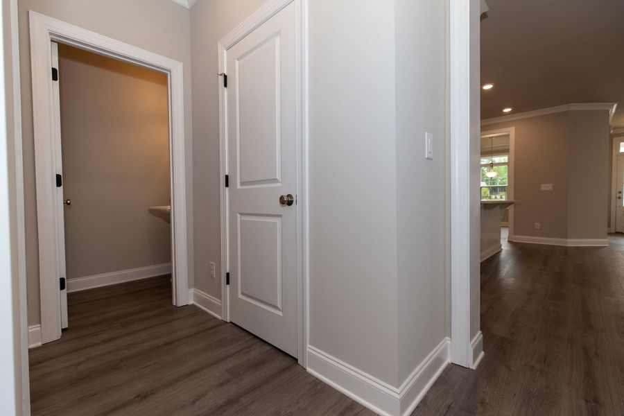 Representative unfurnished interior of a home built from the The Charleston by The Providence Group in Aberdeen, Hoschton (Image 23).