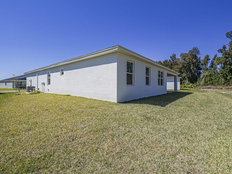 5637 Hampton Park Circle_Vero (46)