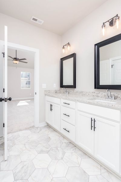 Representative furnished interior of a home built from the Birch 4 by Nason Homes in Woodland Farms, Dickson (Image 12). Representative furnished interior of a home built from the Birch 4 by Nason Homes in Woodland Farms, Dickson (Image 12).