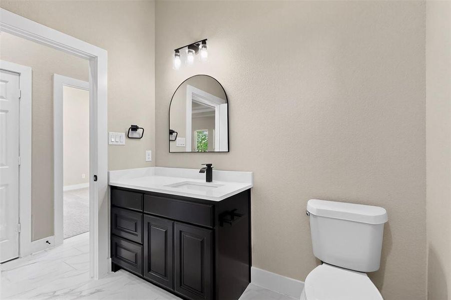 Furnished interior view inside a new home in , Fort Worth (Image 8).