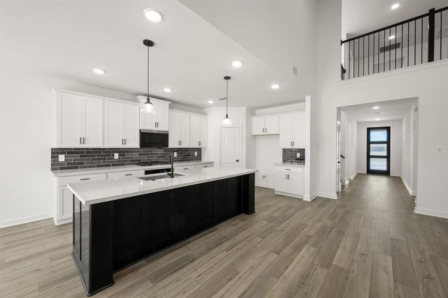 224 Whitetail-  Kitchen-2