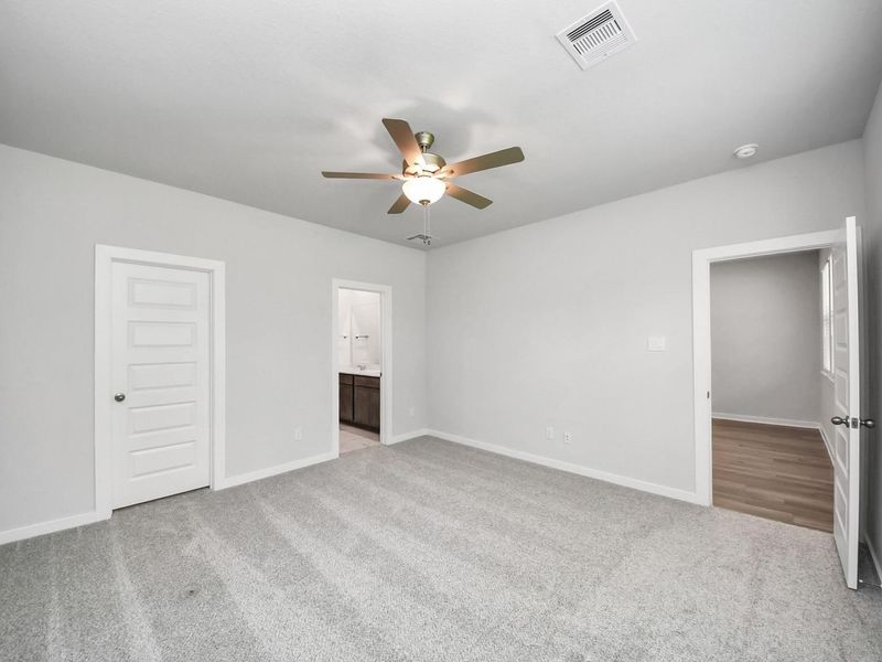 Spacious, unfurnished interior of a new home in Liberty Estates, Cleveland (Image 27). Spacious, unfurnished interior of a new home in Liberty Estates, Cleveland (Image 27).