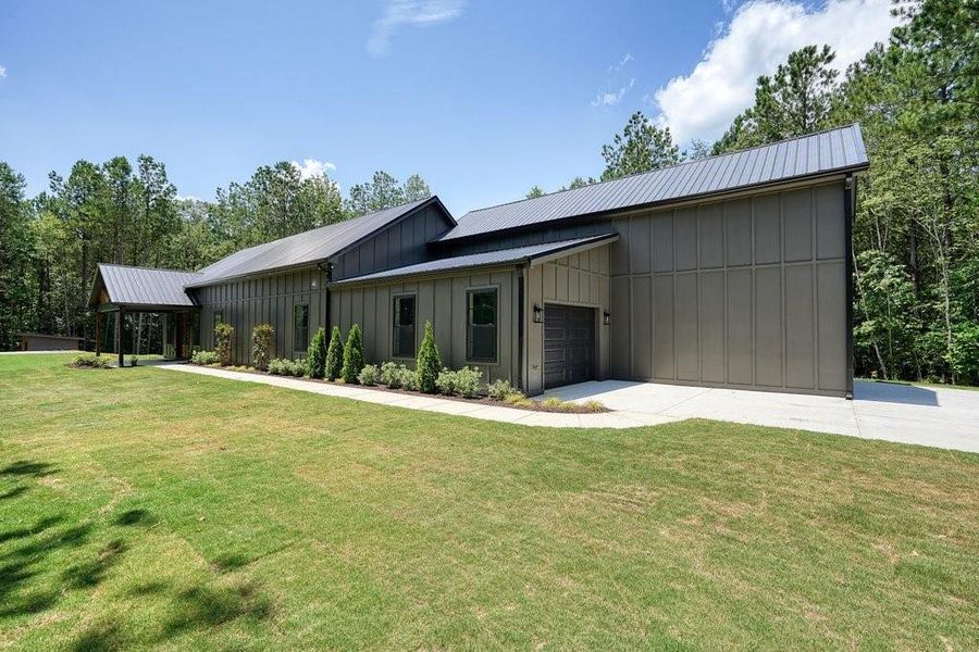 Front exterior of a new home in , Talking Rock, GA, highlighting curb appeal (Image 29). Front exterior of a new home in , Talking Rock, GA, highlighting curb appeal (Image 29).