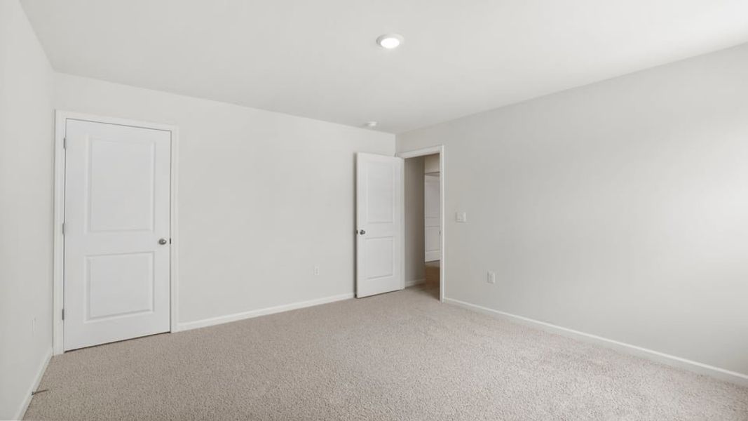 Spacious, unfurnished interior of a new home in Ravencrest, Roebuck (Image 33). Spacious, unfurnished interior of a new home in Ravencrest, Roebuck (Image 33).