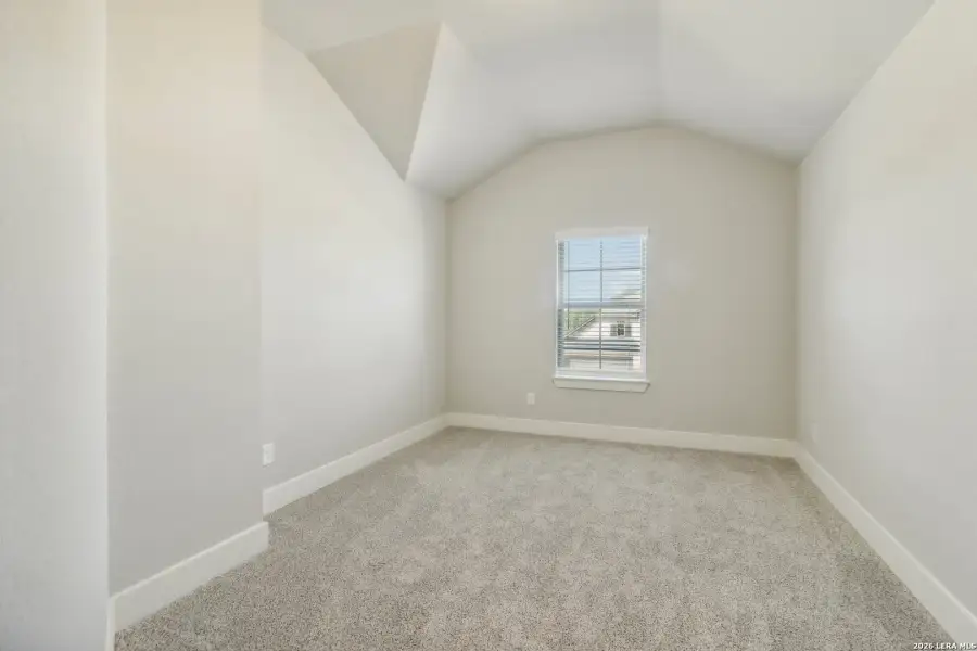Spacious, unfurnished interior of a new home in , San Antonio (Image 22).