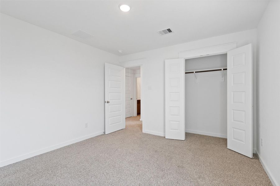 Spacious, unfurnished interior of a new home in Colony at Pinehurst, Pinehurst (Image 24).