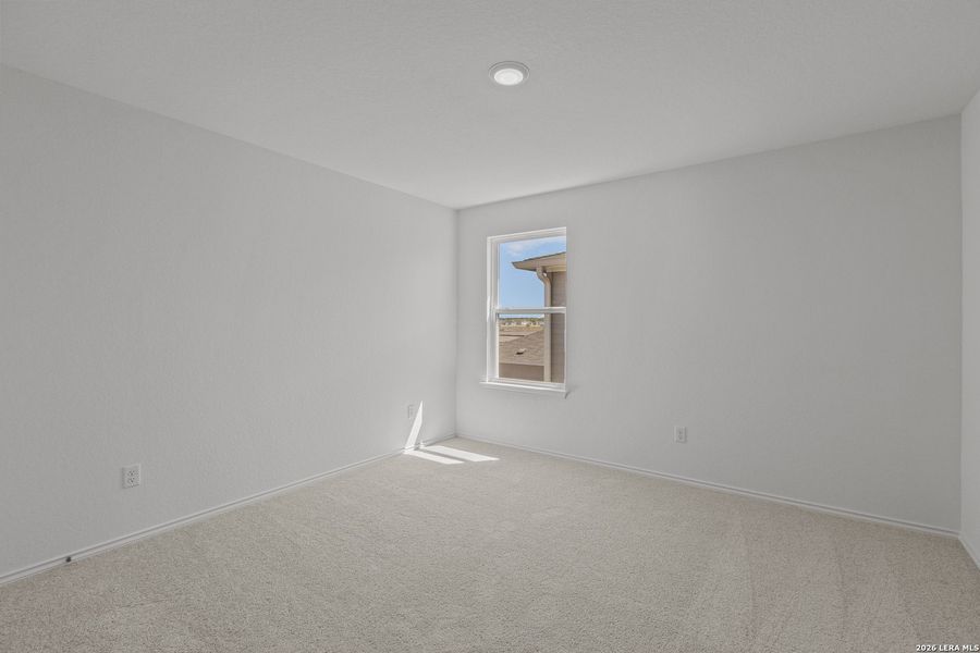 Spacious, unfurnished interior of a new home in , New Braunfels (Image 14).