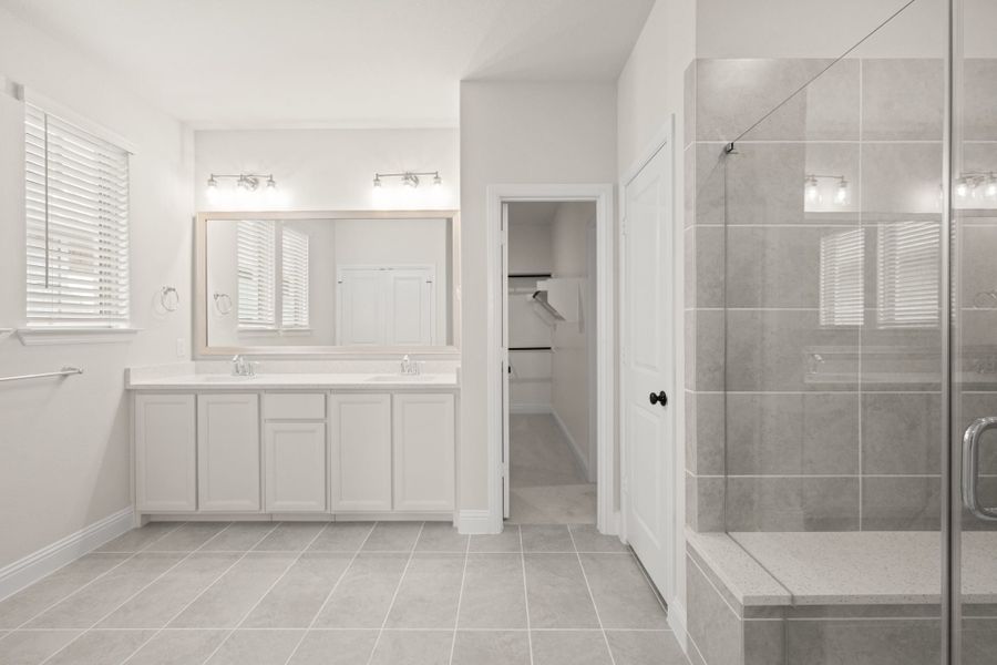 Furnished interior view inside a new home in Creekview Meadows, Pilot Point (Image 8).