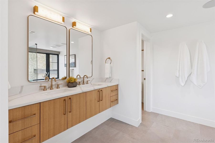 Furnished interior view inside a new home in , Boulder (Image 31).