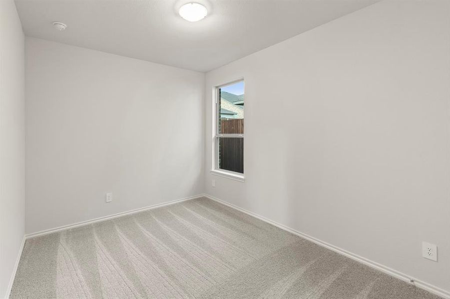 05. 3118 Yellow Pine - Bed 2