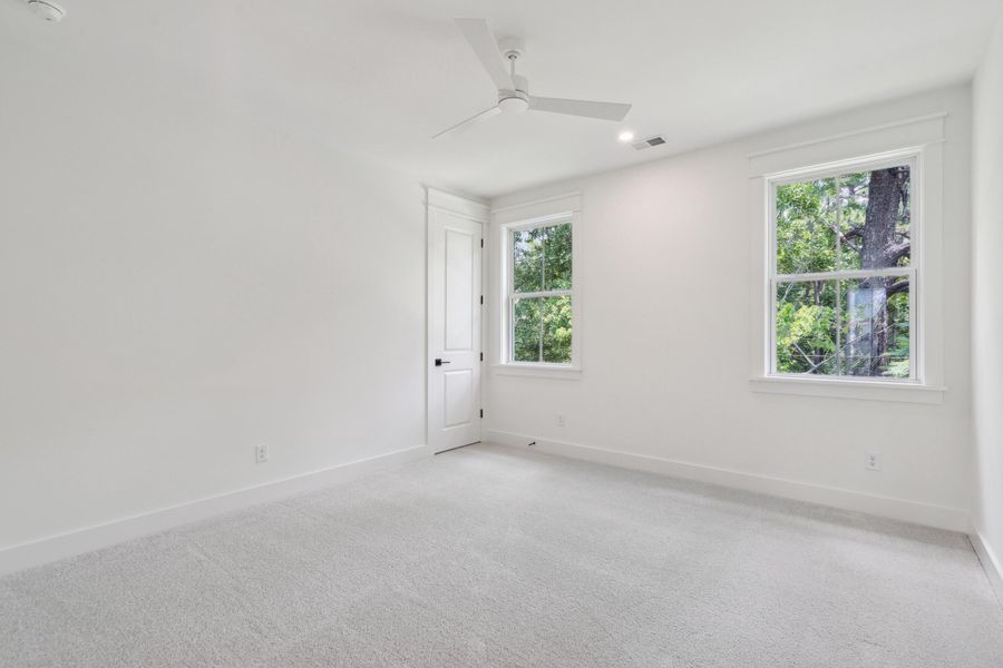 Spacious, unfurnished interior of a new home in , Johns Island (Image 47).