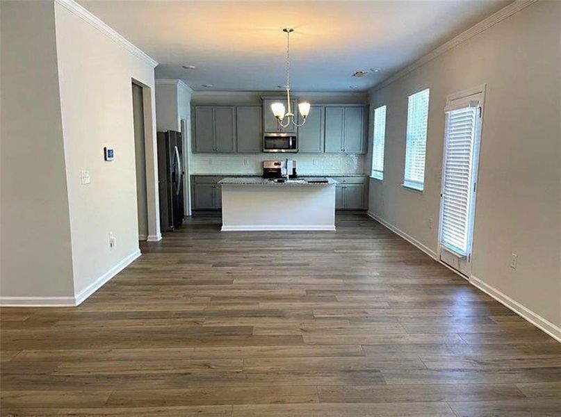Spacious, unfurnished interior of a new home in Autumn Brook, Austell (Image 16).