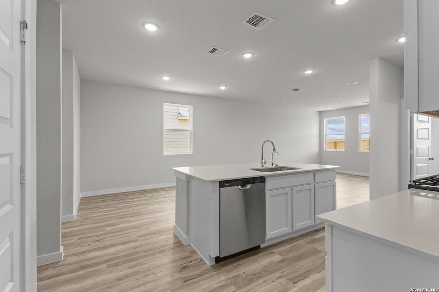 Furnished interior view inside a new home in Mesa Vista, San Antonio (Image 11).