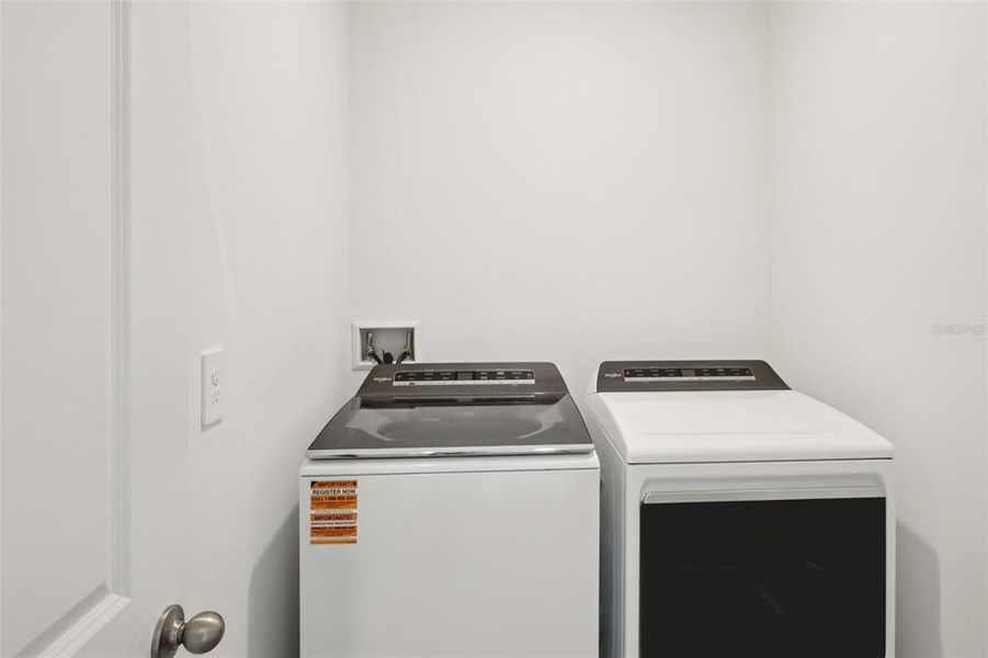 Close-up of interior finishes inside a home in Leyland Preserve - Classic Series, Brooksville (Image 11).