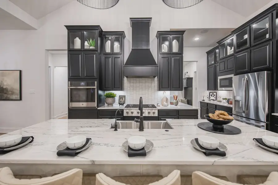 Representative furnished interior of a home built from the Kaylee by Chesmar Homes in Heimer Estates at Garden Ridge, Fulshear (Image 9).