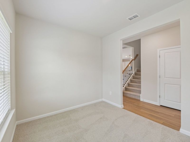Spacious, unfurnished interior of a new home in Preserve at Mountain Creek, Pendergrass (Image 17).