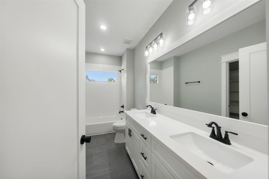 Furnished interior view inside a new home in , Houston (Image 15). Furnished interior view inside a new home in , Houston (Image 15).