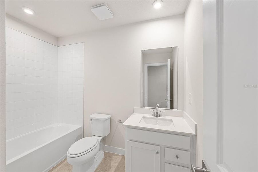 Furnished interior view inside a new home in , Lady Lake (Image 19). Furnished interior view inside a new home in , Lady Lake (Image 19).